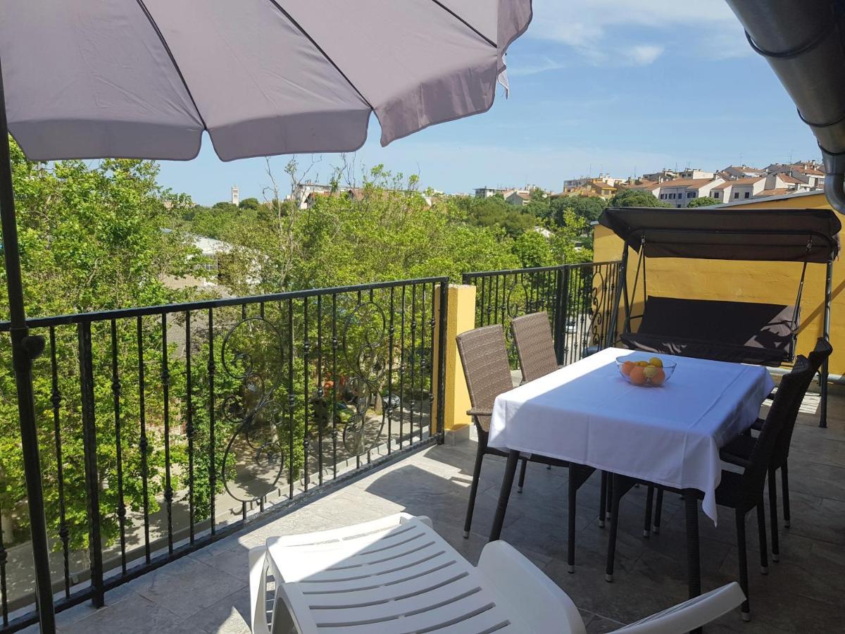 Apartment Katy Pula Exterior photo